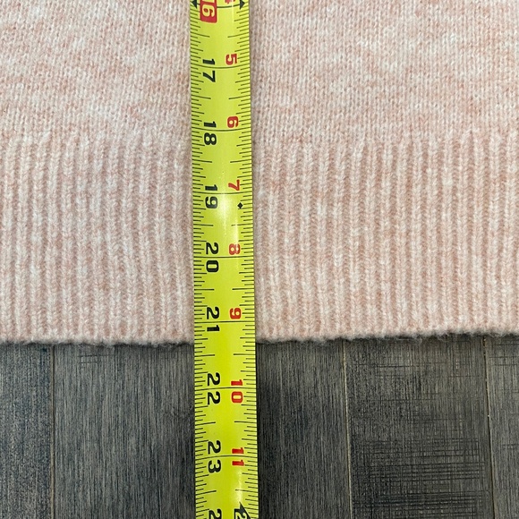 NWT Abercrombie Madeline Crew Sweater - Picture 8 of 10